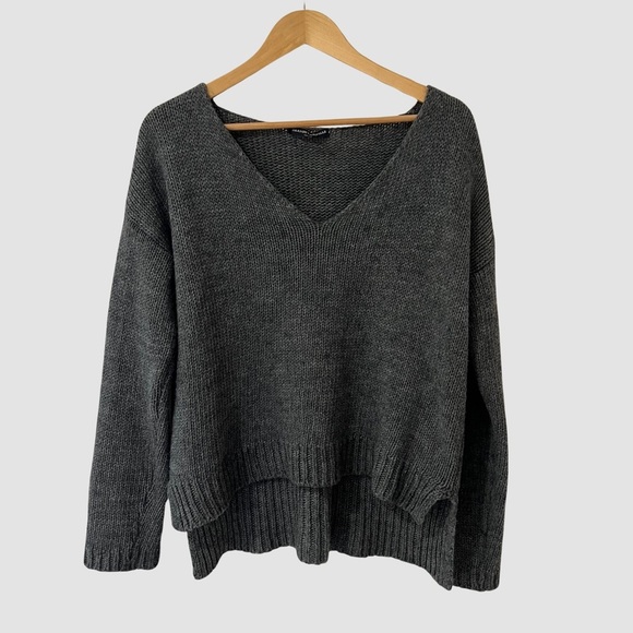 Brandy Melville Grau V-Neck Wool Blend Made in Italy Sweater OS - Picture 1 of 4